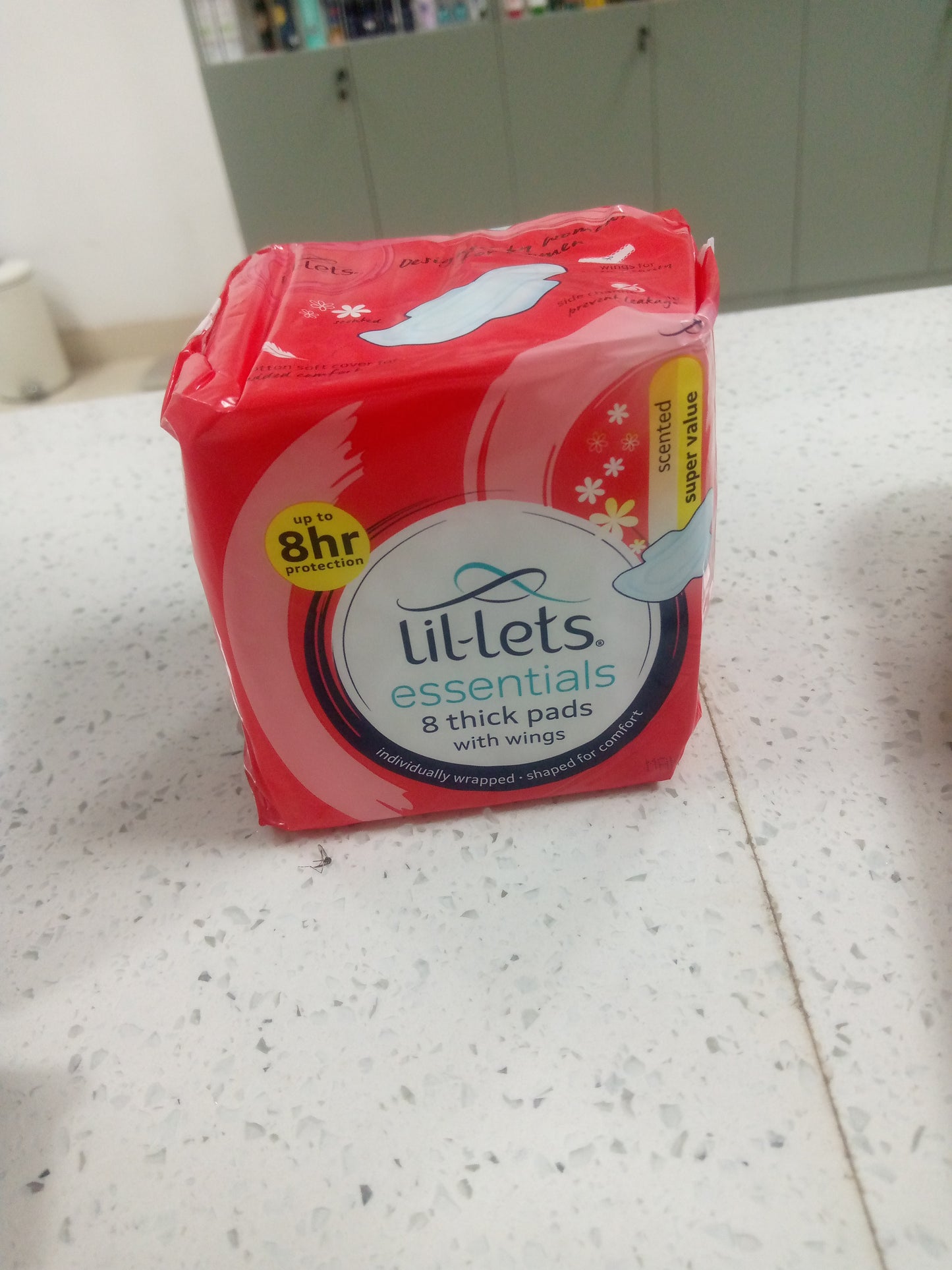 Lil-lets ultra thin super pads 8's